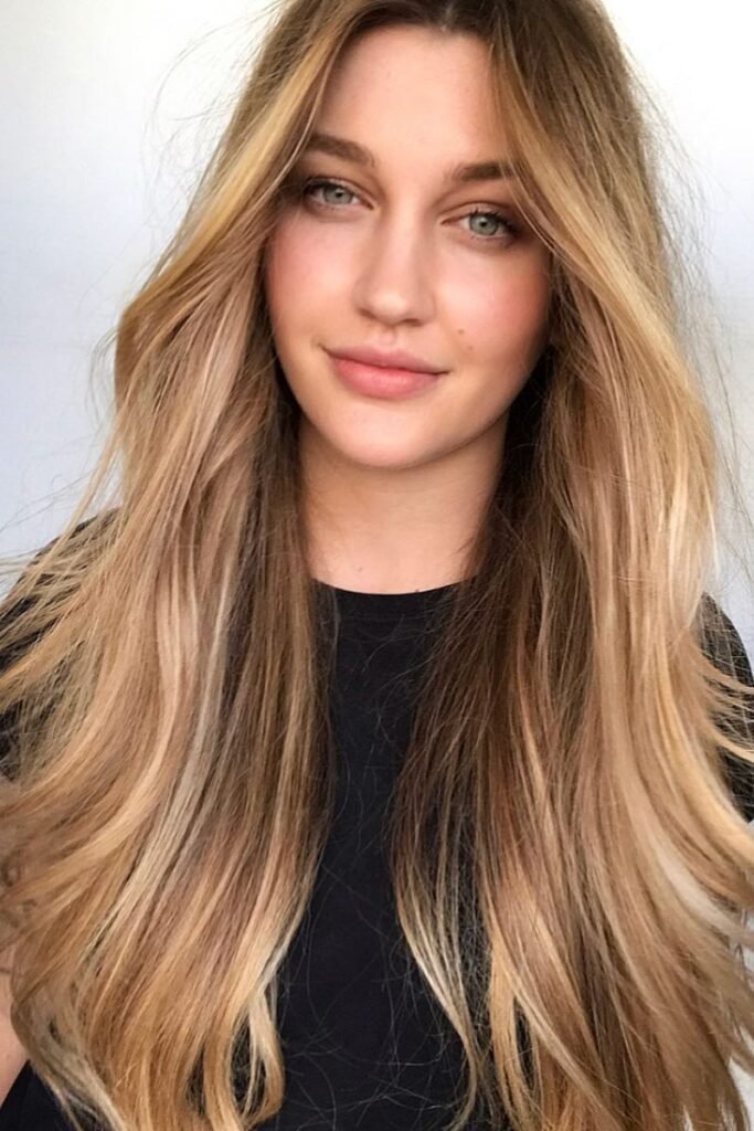 Honey Blonde Waves with Face-Framing Layers