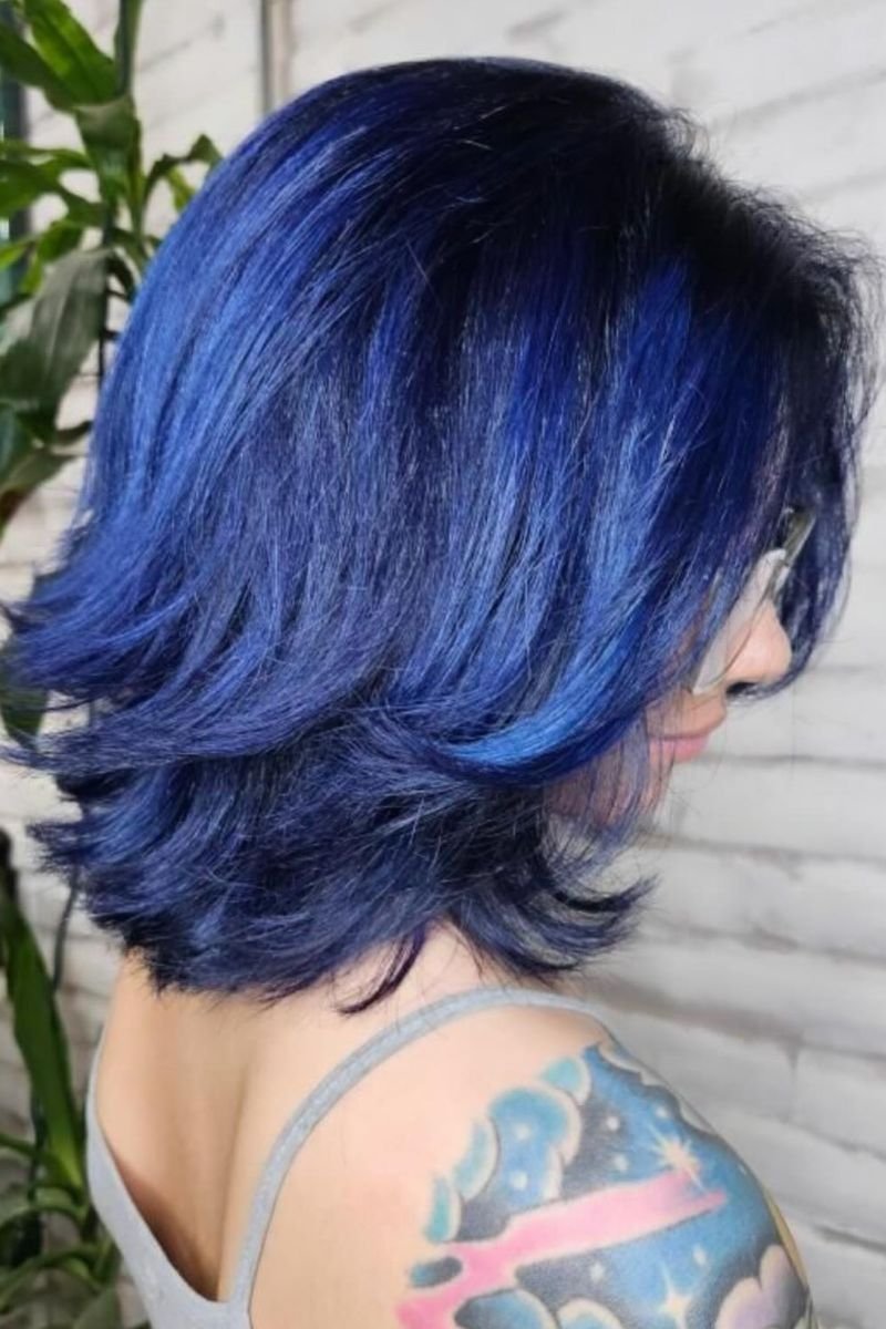 Midnight Blue highlightombre & short wolf cut