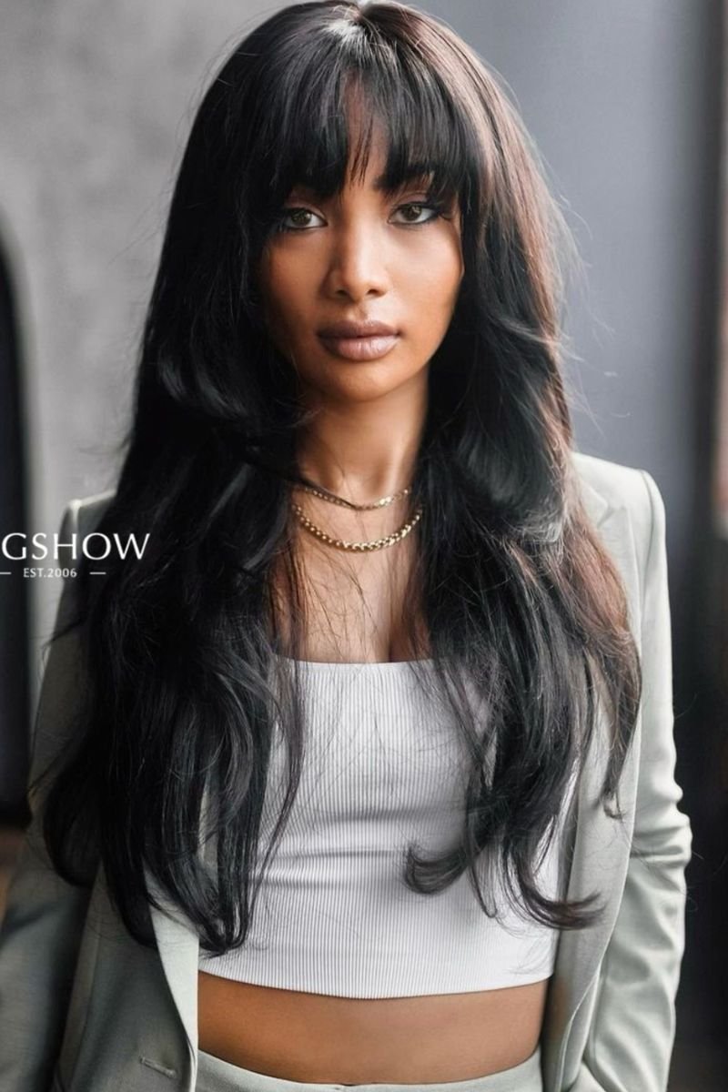  long, dark hair with layered waves octopus cut 