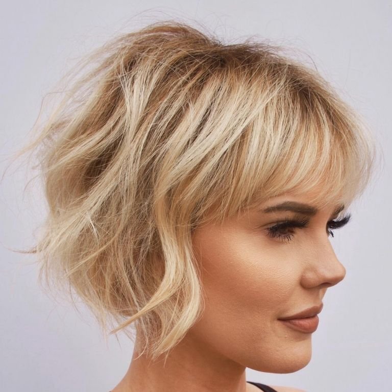 Wavy Bob with Bangs